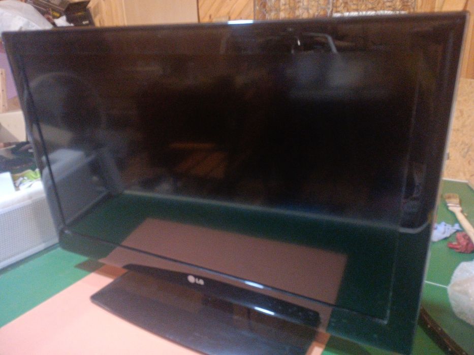 Телевізор LG 32LE5300 / під ремонт
Опис