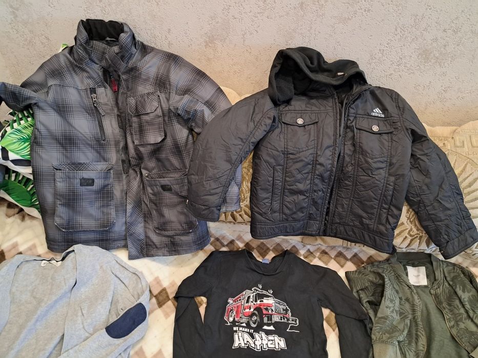 Пакет речей та взуття р.35 на хлопчика 128-134  куртка джинси худі