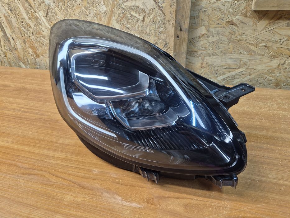 Ford Puma II MK2 lampa prawa przednia LED OEM eu