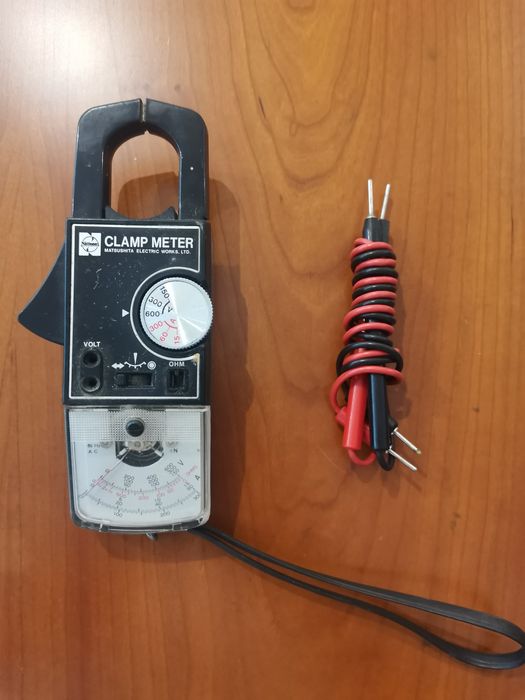 Clamp Meter (Amperímetro) Matsushita Electronic Work Lda. (1974)