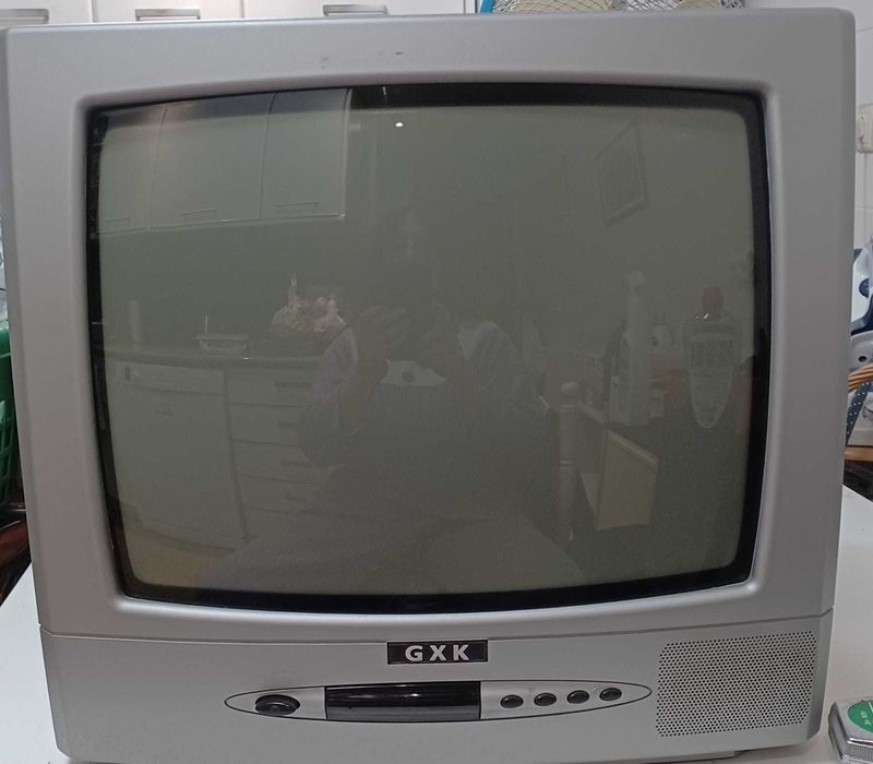 televisão 35cm GXK