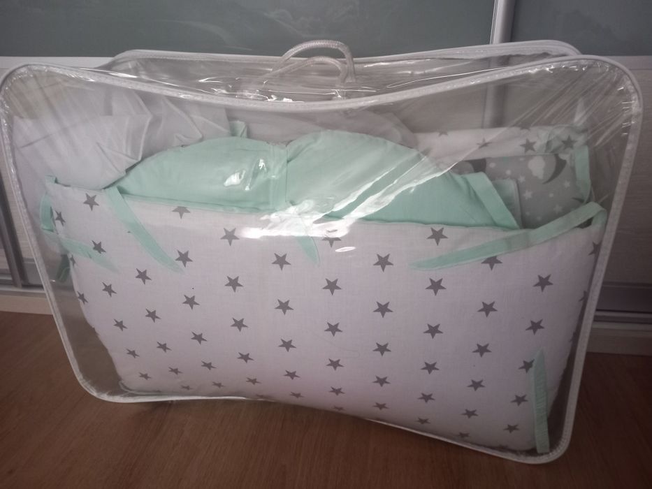 Бортики  в дитяче ліжечко