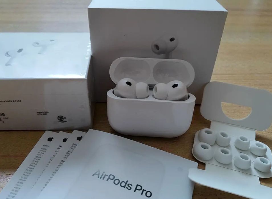Airpods Pro  3 white