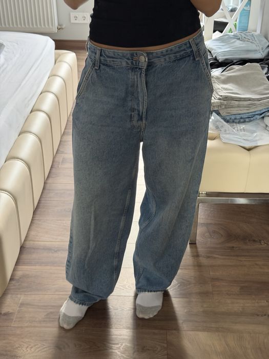 Джинси BERSHKA. Фасон Baggy. Розмір 36 та 34