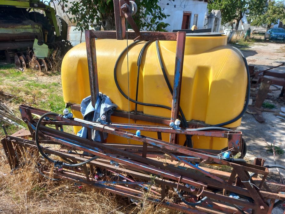 Оприскувач  600л