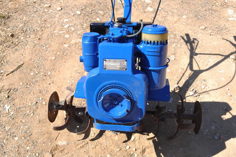 motoenchada a gasóleo 12 c.v motor lombardini