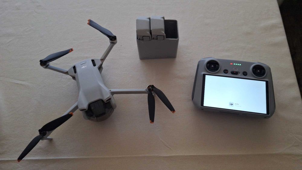 Drone DJI Mini 3 + Acessórios