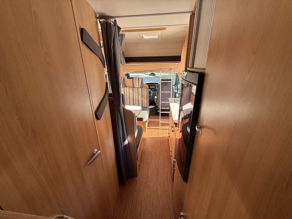 Autocaravana Ford  2.2 TDCi 140cv ano 2009 com AC