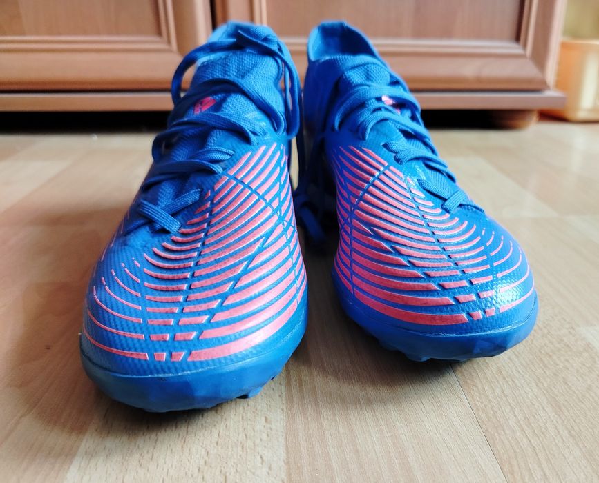 buty piłkarskie TURFY ADIDAS, r.40
