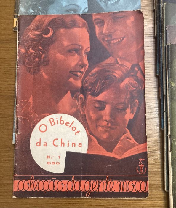 36 livros da Coleção Gente Moça editado pelo Artistas Reunidos 1930/40