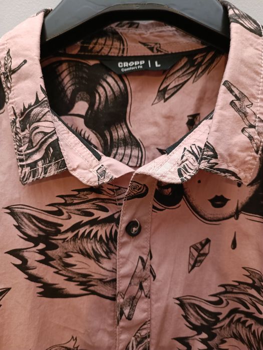 Koszula Cropp L męska brudny róż z czarnymi wzorami  smoki