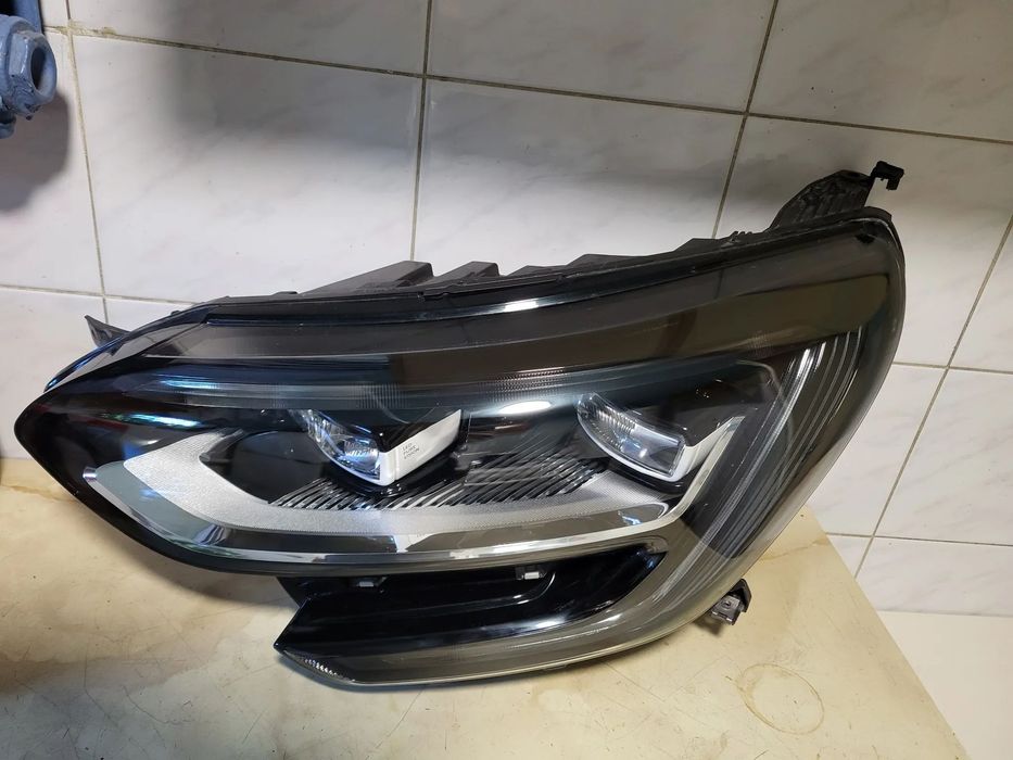 Renault Megane pure vison led przed lift lewa