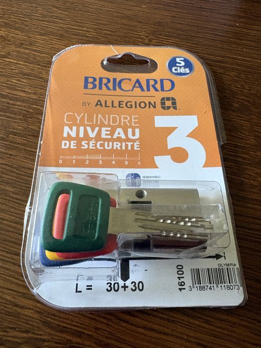 Zamek do drzwi Bricard 4 klucze