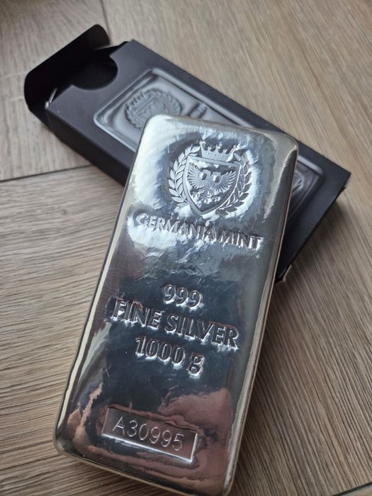 Прямокутна срібна інвестиція