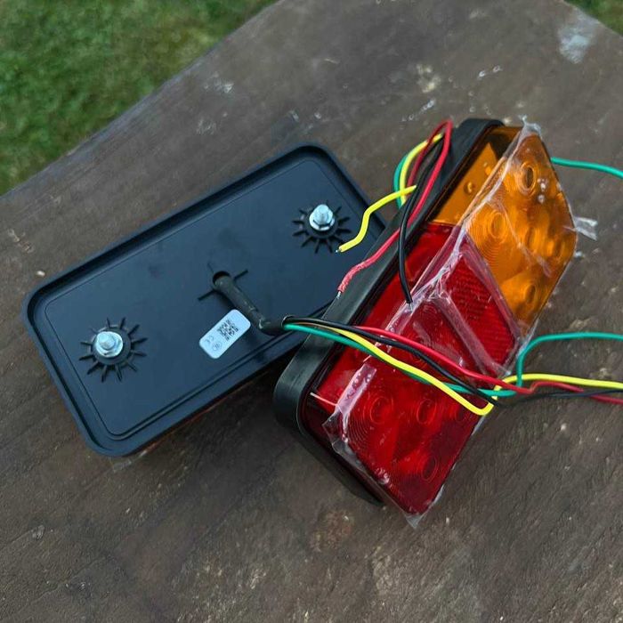 Led ліхтар на причеп задній стоп фонарь на авто лед 12-80V на трактор
