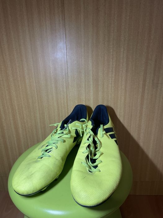 Chuteiras para Futebol Relvado Adidas