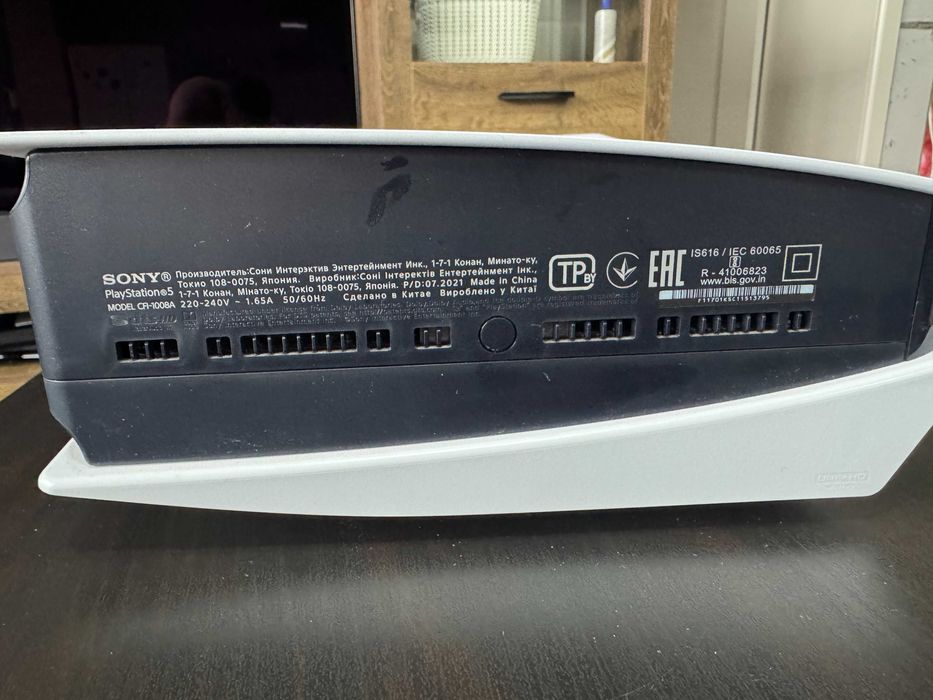 PlayStation 5 (CFI-1008A, Disc), 825gb — ідеальний стан, Gulikit стіки