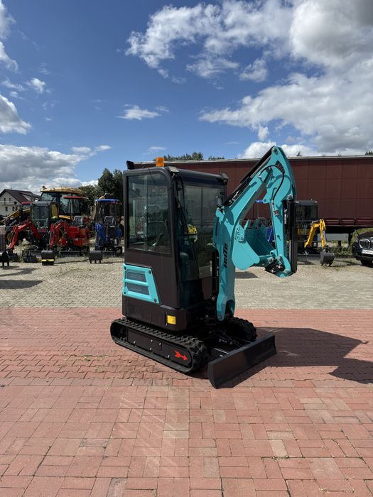 Mini Koparka 2T – 3-Cylindrowa | Skrętne Ramię | Kabina | Joysticki | Gwarancja