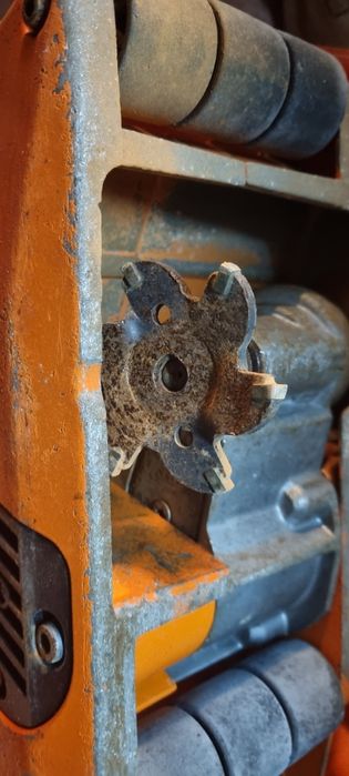 Máquina de abrir roços SPIT F40