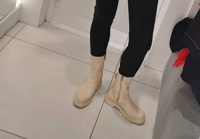 Kozaki damskie Gino Rossi na płaskiej podeszwie