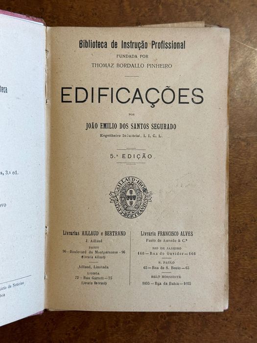 Biblioteca de Instrução Profissional: Edificações