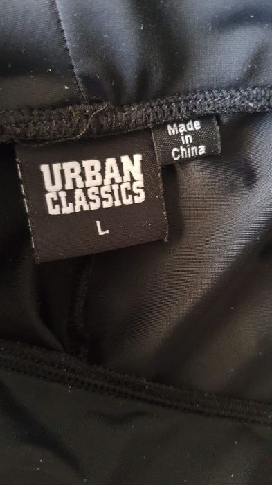 Urban Classics czarne sportowe legginsy