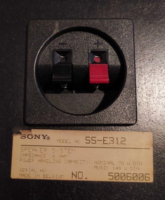 Colunas Sony vintage 140 W