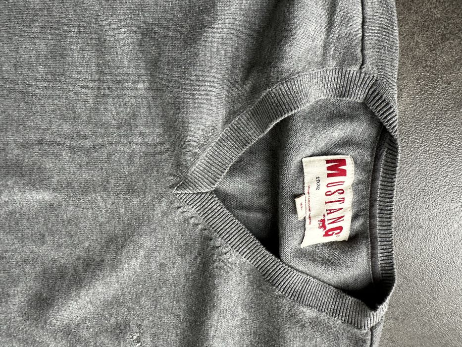 Sweterek Mustang oryginał nowy rozm Xl