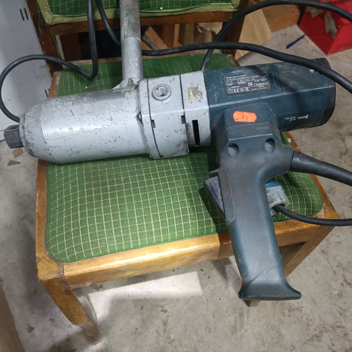 Klucz udarowy Bosch GDS 30 1000NM Zakrętarka