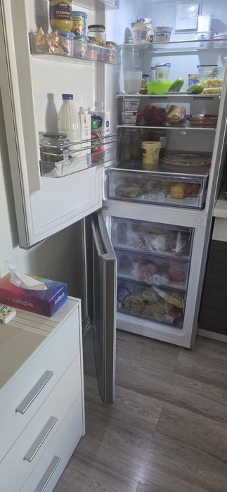Sprzedam lodówkę