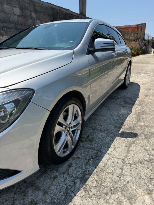 Mercedes-Benz CLA 200 — fotografia 2