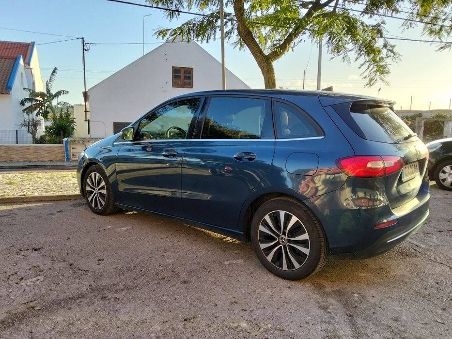 Mercedes Benz classe B180 como novo  2019