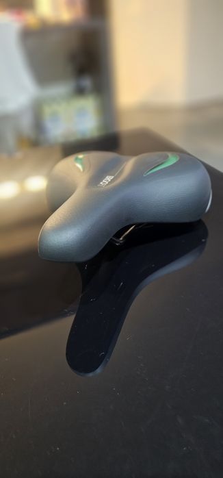 Siodełko rowerowe Btwin 90