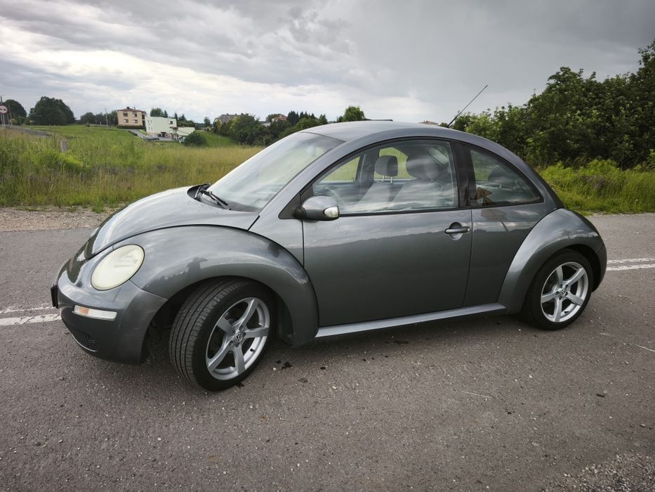 VW Volkswagen New Beetle