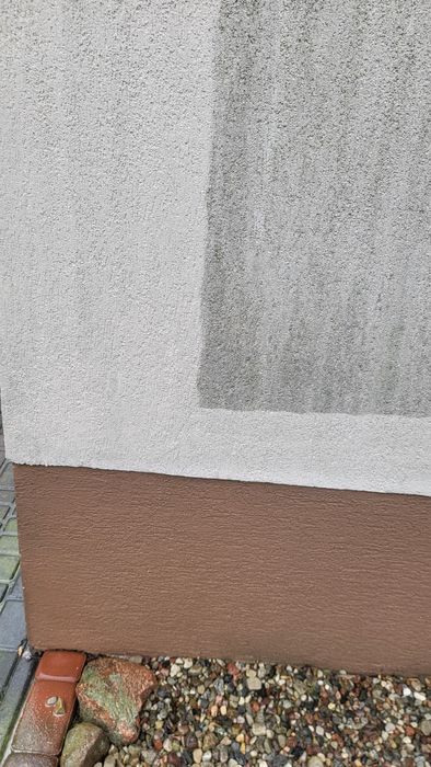 Profesjonalne czyszczenie kostki brukowej
