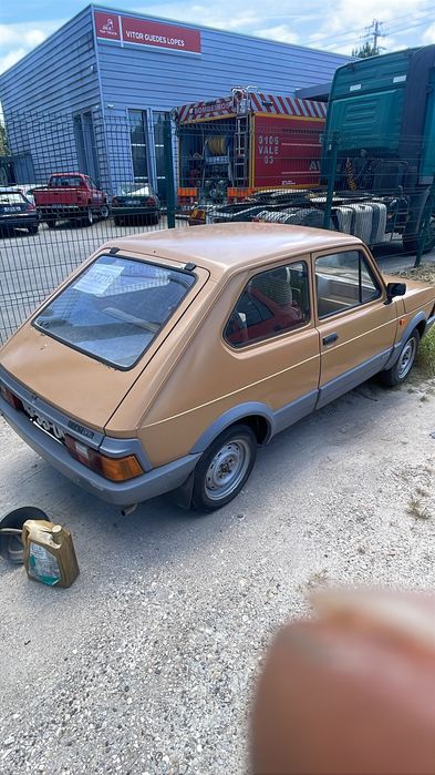Fiat 127 Super 1983 – Clássico com Documentação em Dia