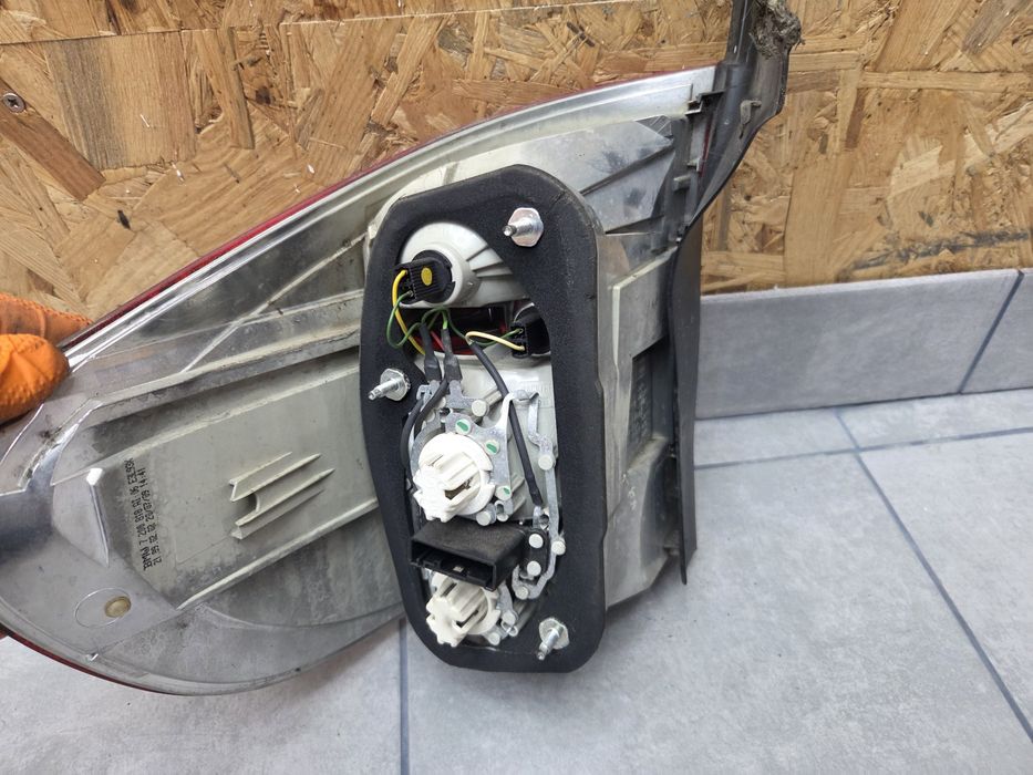 Lampa tylna prawa BMW X5 e70 led