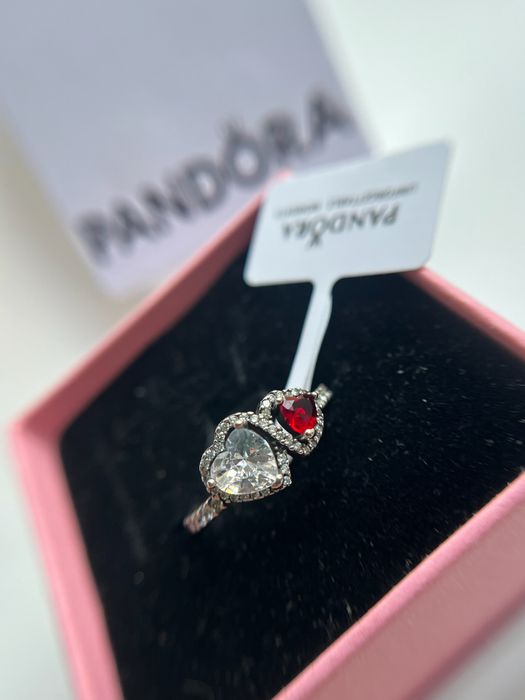 Каблучка Пандора Ореол сердець біле і червоне серця Pandora