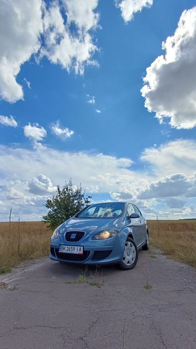 Seat Toledo 2004 року.