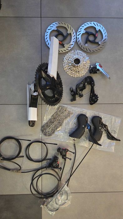 Shimano 105 2x12 , grupa, osprzęt, nowa