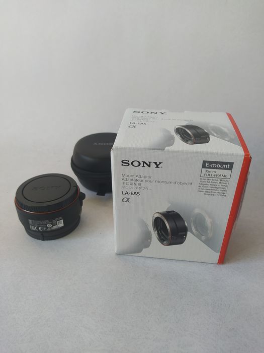 Об'єктив Sony SAL1635Z2 16-35mm f/2,8 SSM II також є адап. на E-mount