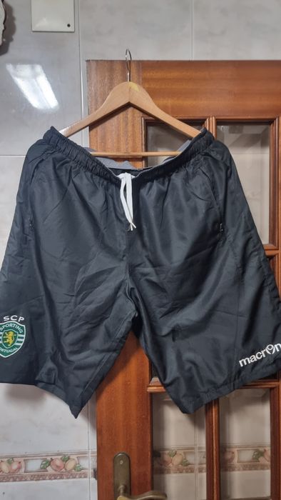 Calcoes  do sporting  da marca macron tamanho xxl