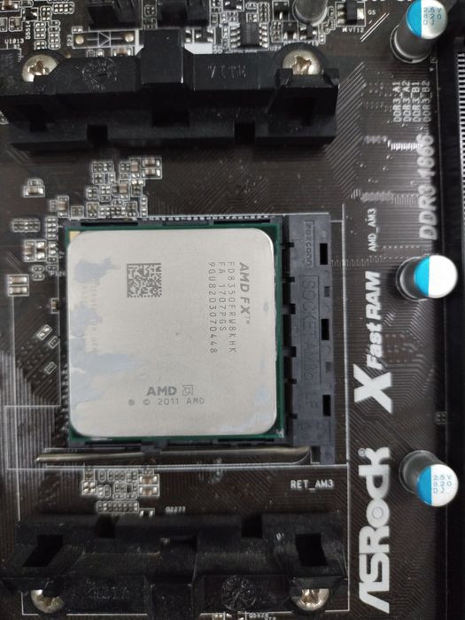 ASRock 980DE3/U3S3