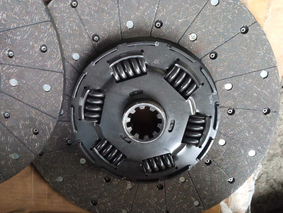 Диск сцепления на Renault Magnum Premium Eвро-2/3 для -B18/ZF