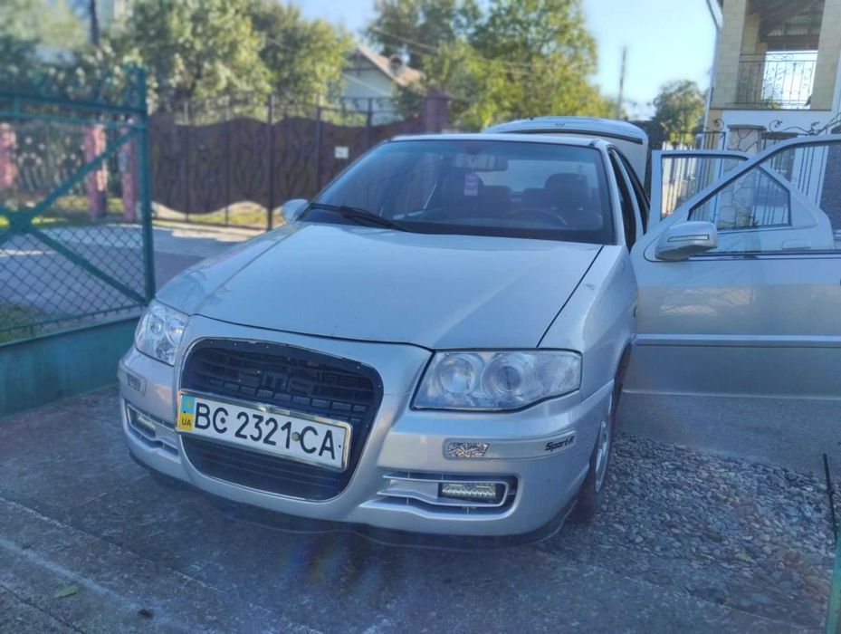 Автомобіль легковий