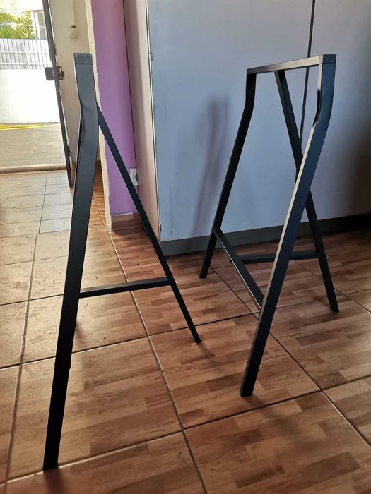 Cavaletes Lerberg Ikea