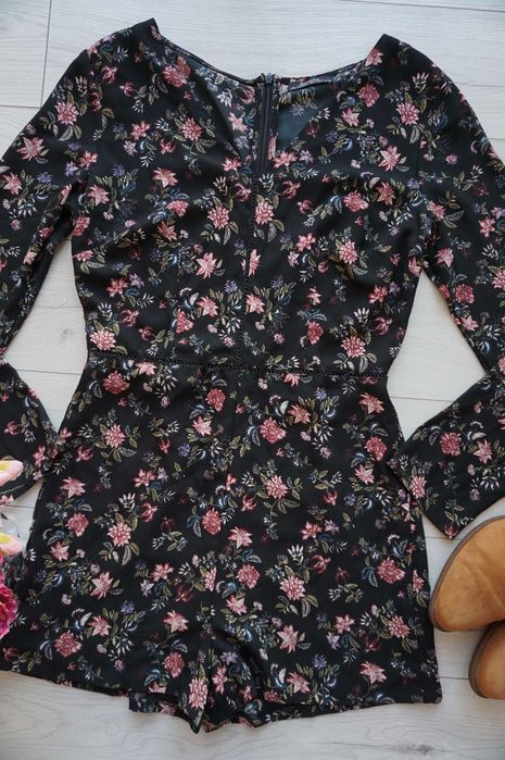 kombinezon w kwiaty~ Bershka r.40