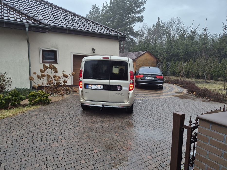 Fiat Doblo Maxi 2.0 MultiJet 136KM 2014r 5-cio osobowy