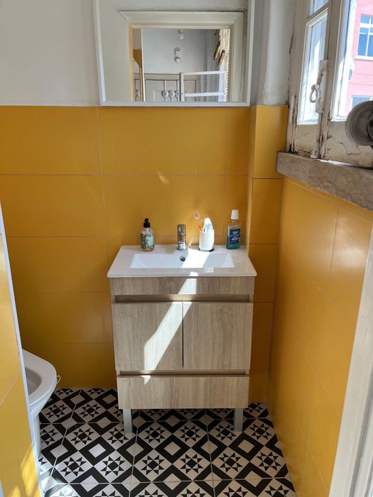 Quarto na Av de Roma