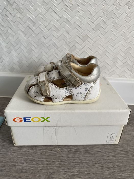 Сандалі на дівчинку 20р. 12см